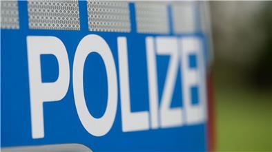 Ein Einsatzfahrzeug der Polizei.