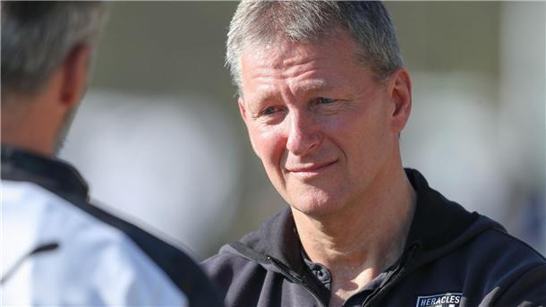 Ein Experte für den niederländischen Fußball: Der frühere deutsche Trainer-Ausbilder Frank Wormuth.