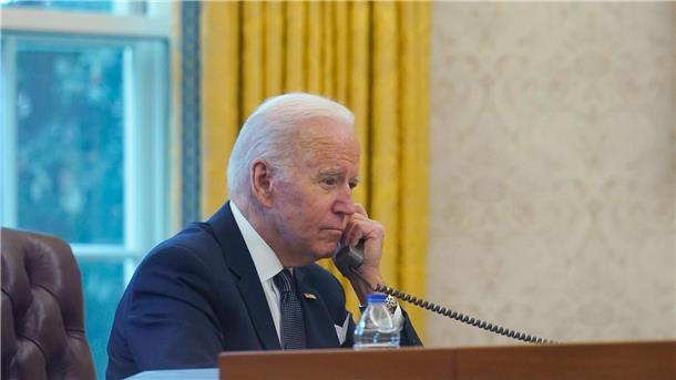 Trump-Haley-Duell in New Hampshire Ein falscher Joe Biden soll Demokraten in New Hampshire dazu aufgerufen haben, nicht an den Vorwahlen in dem US-Bundesstaat teilzunehmen. Das löst neue Sorgen um KI-Fakes aus (Archivbild).