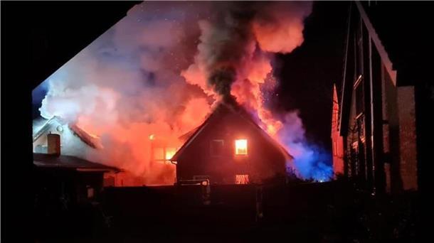 Ein Feuer hielt Beverstedt in der Nacht zum Sonntag in Atem.