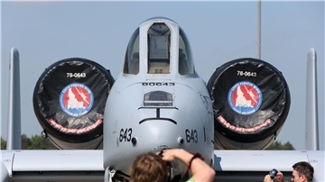 Ein Kampfflugzeug A10 der US-Airforce: Das größte Kontingent stellen die Vereinigten Staaten von Amerika.