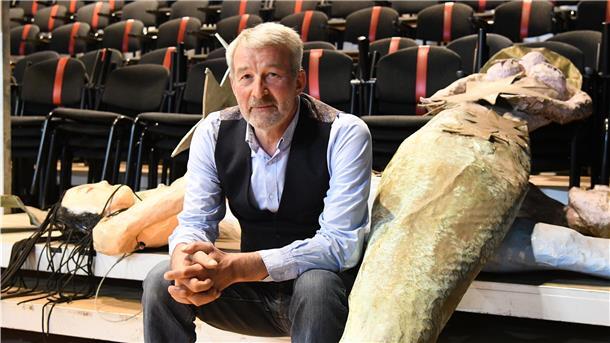 Ein leerer Zuschauersaal ist für Jörg Göddert, den Leiter des Theaters im Fischereihafen, mittlerweile ein gewohnter Anblick. Er hat fast alle Veranstaltungen abgesagt, die in seinem Haus im Januar und Februar stattfinden sollten.