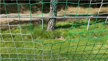 Ein nagelneues Tornetz ist mutwillig zerstört worden. Der SV Anderlingen hat Anzeige erstattet.