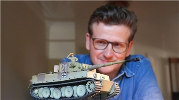 Ein neuer Antikriegsfilm aus Deutschland kommt ins Kino. Regisseur Dennis Gansel nimmt einen mit an die Ostfront 1943. (Archivbild)