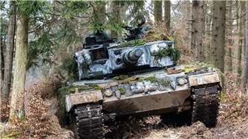 Ein Panzer vom Typ Leopard 2, hier aus den Beständen der polnischen Armee.