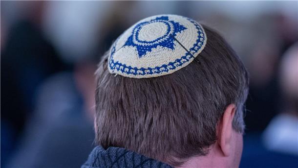 Deutsche Juden im Visier? Mutmaßlicher Iran-Spion gefasst Ein Spion soll für den Iran Juden und jüdische Einrichtungen in Berlin ausgespäht haben. (Symbolbild)