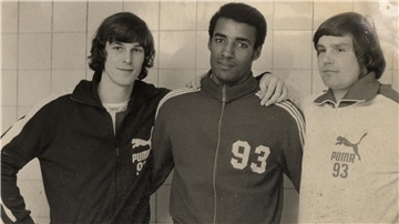 Ein starkes Trio beim TuS Bremerhaven 93 (von links): John Nielsen, Mohamed "Bella" Amiq und Finn Nielsen. Die beiden Nielsens waren nicht verwandt.