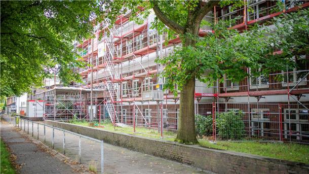 Ein Wasserschaden mit Schimmelbildung hält die Fritz-Husmann-Grundschule in Atem. 