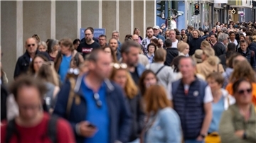 Eine deutliche Mehrheit von 70 Prozent geht davon aus, dass Europa durch die EU sicherer ist.