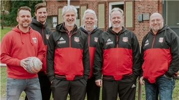 Eine eingeschworene Gemeinschaft: die Faustballer des TSV Bederkesa.