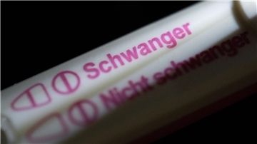 Eine Expertenkommission ist für die Legalisierung von Abtreibungen in einer frühen Phase.