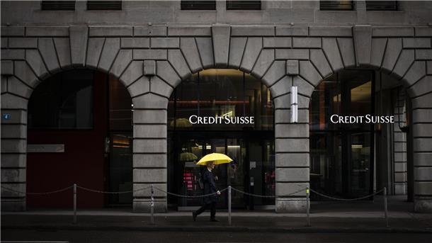 Credit Suisse zieht Veröffentlichung von Quartalszahlen vor Eine Filiale der Schweizer Bank Credit Suisse in Zürich.