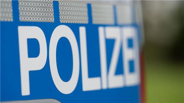 Eine Frau wurde nach drei Monaten tot in ihrer Wohnung gefunden.