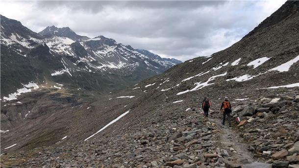 Eine Kleinmaschine auf dem Weg nach Deutschland ist verschollen. Das letzte Signal kam aus dem Ötztal.