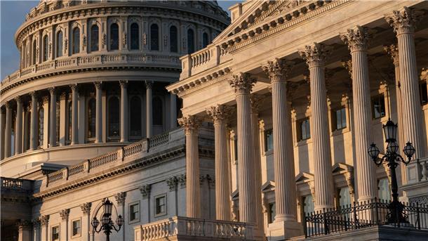 „Shutdown“ abgewendet - Kongress stimmt für Kurzzeitlösung Eine längerfristige Lösung für den Rest des Haushaltsjahres bis Ende September steht weiter aus.