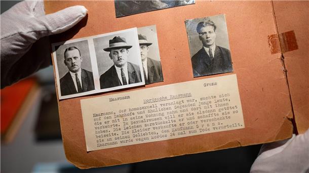 „Warte, warte nur ein Weilchen“ - Tod eines Serienmörders Eine Mappe im Polizeimuseum Niedersachsen gibt Einblick in die Mordsache Fritz Haarmann. (Archivbild)