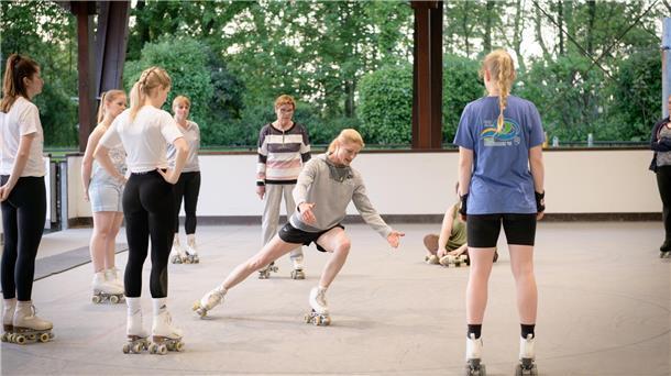 Rollschuhlaufen für Erwachsene beim ERC