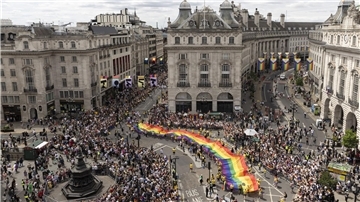 Eine Pride-Parade im vergangenen Jahr am Piccadily Circus in London.