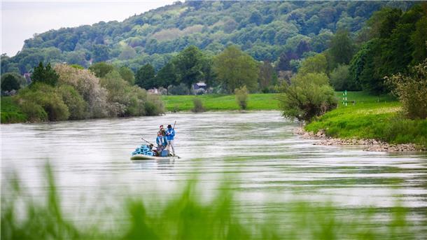 Abenteuer für einen guten Zweck: Tag und Nacht auf der Weser Eine Strecke von 431 Kilometern wollen vier Männer auf der Weser paddeln - Tag und Nacht.