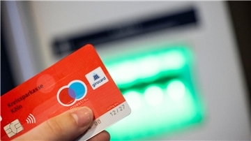 Einen Monat nach dem Ausgabestopp für neue Maestro-Karten wurden bereits rund 2,8 Millionen Karten mit einer alternativen Zahlfunktion ausgegeben.