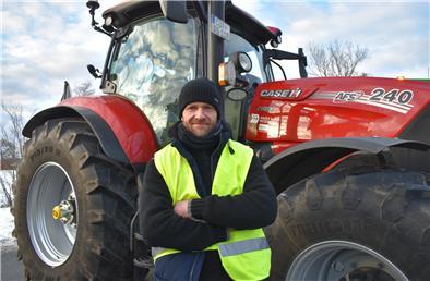 Einer der Köpfe des Bauernprotests im Kreis Cuxhaven: Sven von Glahn, Milchbauer aus Debstedt.