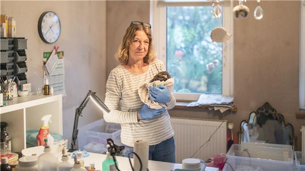 Eines der jüngsten Tiere, welches bei Susanne Müller aktuell genesen und wachsen darf.