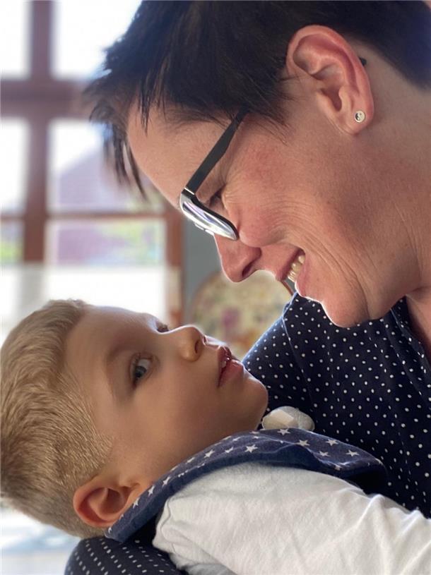 Einfach macht sie es sich nicht: Kerstin Held betreut in Ovelgönne schwerstbehinderte Pflegekinder.