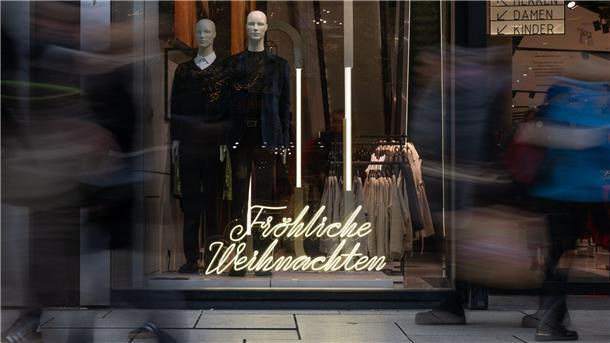 Wie lief das Weihnachtsgeschäft in Deutschland? Einige Handelsbranchen waren zufrieden mit dem Weihnachtsgeschäft, in anderen - wie im Bereich Mode - lief es nicht so gut.