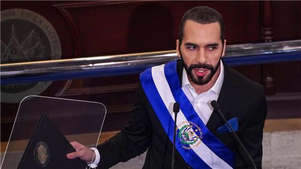 El Salvadors Präsident Bukele strebt zweite Amtszeit an El Salvadors Präsident Nayib Bukele ist einer Umfrage zufolge der beliebteste Präsident Lateinamerikas.