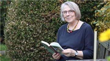 Elfriede Kranz aus Tarmstedt hat mit 76 Jahren ihr erstes Buch veröffentlicht.