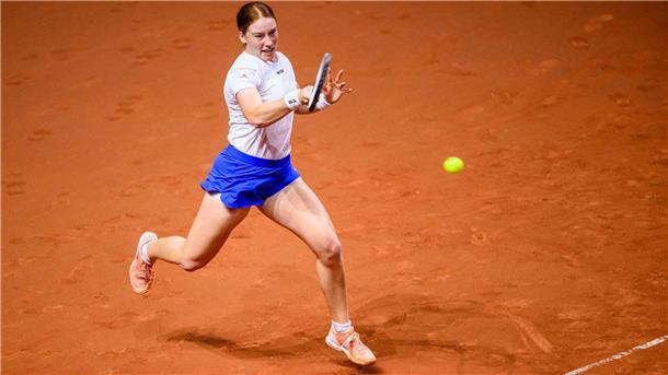 Tennis-Talent Seidel überrascht mit Achtelfinal-Einzug Ella Seidel gab ihr Hauptfeld-Debüt in Stuttgart.