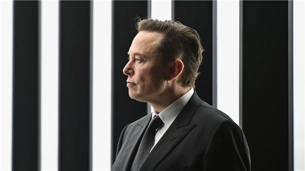 Tesla stellt Musk Aktien für eine Billion Dollar in Aussicht Elon Musk winken bis zu eine Billion Dollar. (Archivbild)