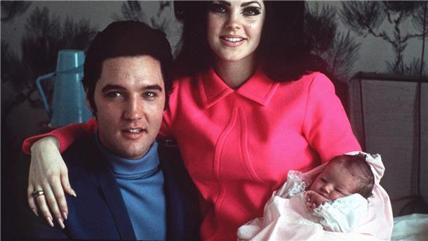Lisa Marie Presley mit 54 Jahren gestorben Elvis Presley mit seiner Frau Priscilla und Tochter Lisa Marie im Jahr 1968.