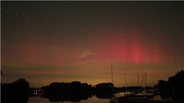 Ende August fotografierte BZ-Leser Stefan Weitz Polarlichter am Vörder See in Bremervörde.