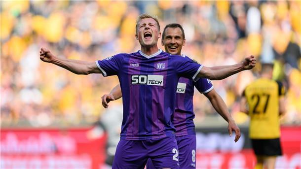 Osnabrück überrascht Tabellenführer: 1:0-Sieg in Dresden Entscheidender Mann beim Sieg in Dresden: Osnabrücks Torschütze Niklas Wiemann (l).
