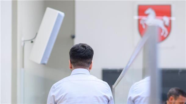 Er brachte zahlreiche Drogenhändler ins Gefängnis, jetzt sitzt ein Staatsanwalt selbst auf der Anklagebank.