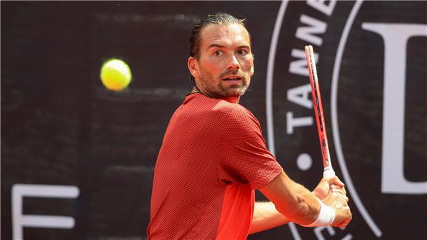 Ein Tennisspieler