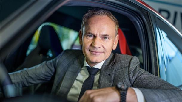 Lies: Blumes Fokus auf Volkswagen ist richtig Er steuert VW auch in den kommenden Jahren durch schwierige Zeiten: Konzernchef Oliver Blume.