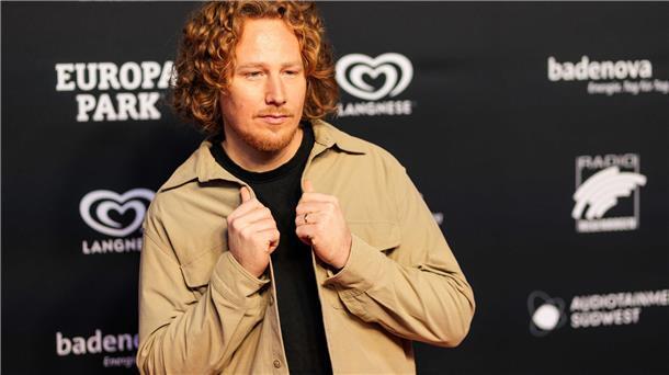 Er war schon beim ESC und läuft im Radio rauf und runter: Michael Schulte.