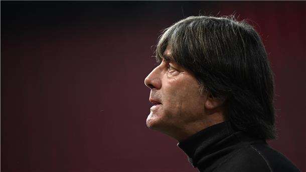 Erntet harsche Kritik: Jogi Löw kommt nach dem 0:6 gegen Spanien in der Nations League am Dienstagabend auch bei seinen Kollegen aus Bremerhaven und dem Cuxland nicht gut weg.