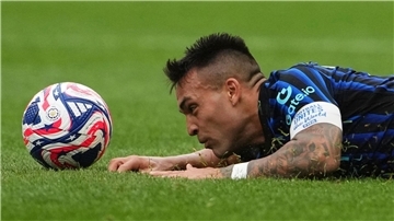 Erst am Boden, dann Torschütze zum 1:1: Inter Mailands Lautaro Martinez.