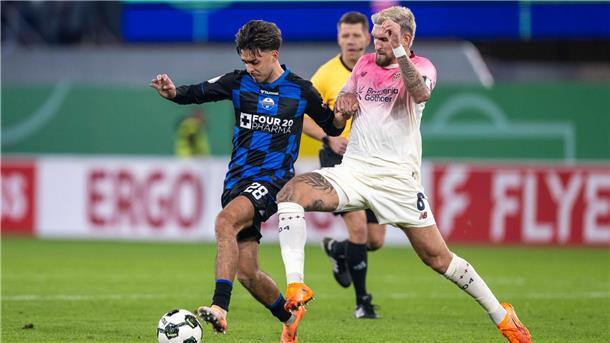 Nach Rückstand: Leverkusen rettet sich in Pokal-Achtelfinale Erst nach 36. Minuten hatte die Werkself den ersten Torabschluss.