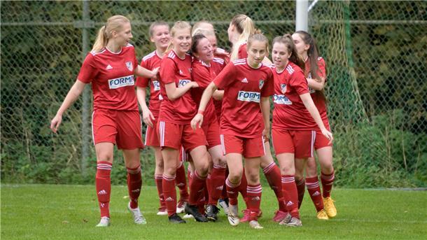Erstes Erfolgserlebnis für die Fußballerinnen des FC Geestland.