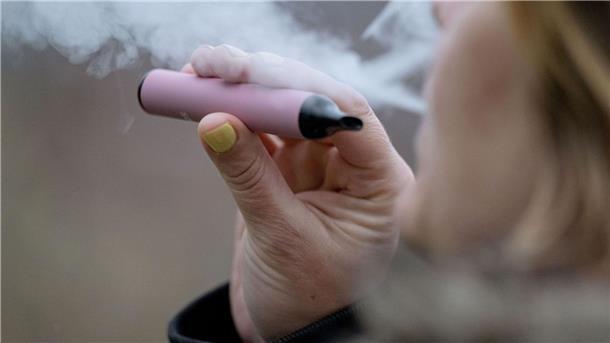 Beschwerde gegen Tabaksteuer für E-Zigaretten erfolglos Es bleibt bei der Tabaksteuer auf Liquids.