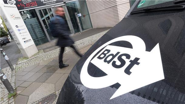 Campact beschwert sich bei Finanzämtern über BdSt „Es geht Campact nicht darum, dem Bund der Steuerzahler etwas wegzunehmen“, betont Campact.