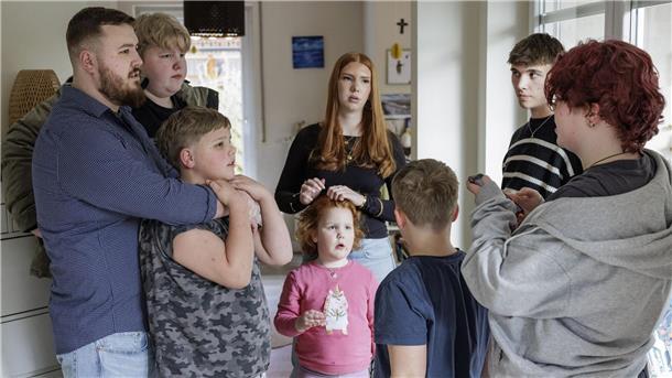Leben mit zehn Geschwistern - „unfassbar bereichernd“ Es gibt viel Austausch in der Familie.