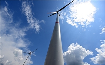 Es soll hoch hinausgehen mit der Windkraft im Kreis Cuxhaven. Knapp 7000 Hektar sollen für Windparks reserviert werden, auf den meisten Flächen werden 200 Meter hohe Wind-Riesen stehen.