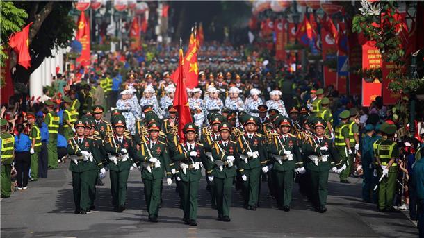 Vietnam inszeniert prächtige Parade zum 80. Nationalfeiertag Es war die größte Militärparade in Vietnam seit Jahrzehnten.