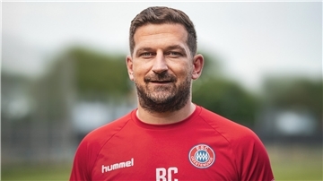 Blaz Cavar, Trainer beim Fußball-Bremen-Ligisten ESC Geestemünde.