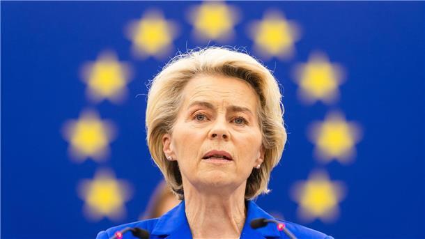 Vor Gipfel: Von der Leyen fordert Ende von Ungleichgewicht EU-Kommissionspräsidentin Ursula von der Leyen hat China vor einem Festhalten an unfairen Handelspraktiken gewarnt.